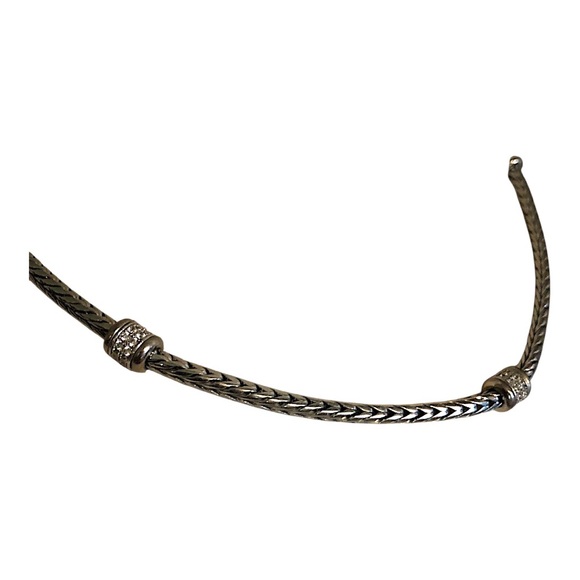 Elegant Silver Rope Necklace Magnetic Closure - Picture 2 of 4